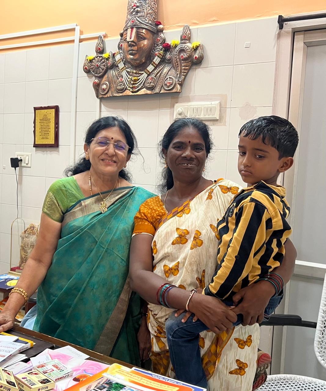 Dr. Raya Asalatha with new born baby & mother